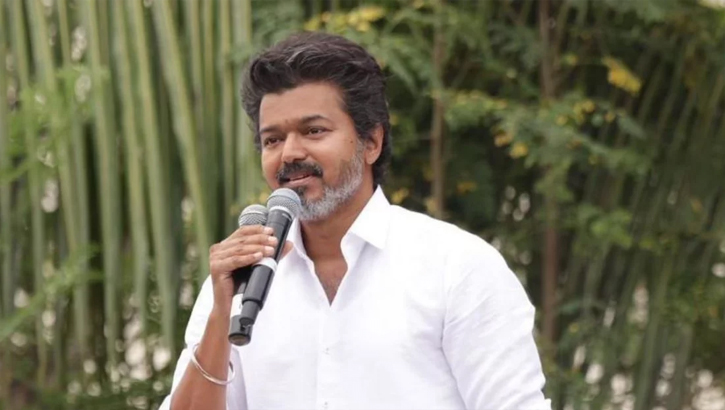 আমি অভিনেতা হলেও রাজনীতিতে নেমে অভিনয় করিনি: থালাপতি বিজয়